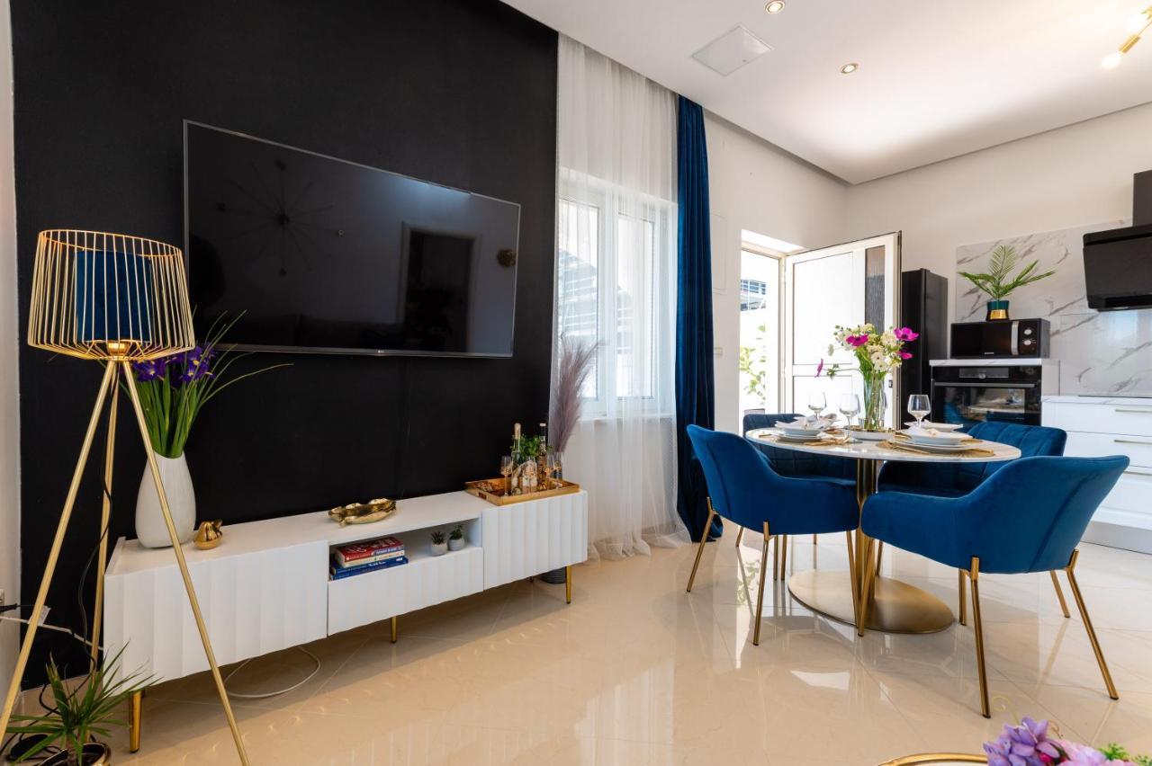 Luxa 5 Min Old Town, 10 Min Airport Apartment โตรกีร์ ภายนอก รูปภาพ