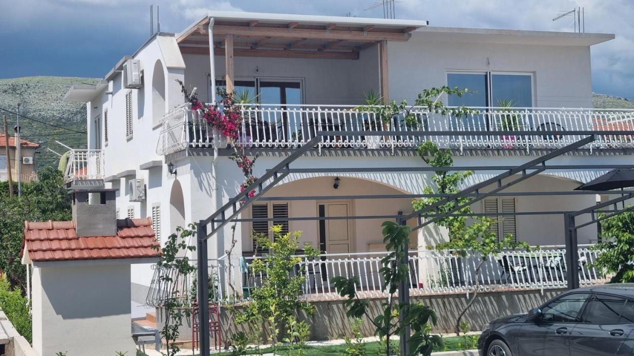 Luxa 5 Min Old Town, 10 Min Airport Apartment โตรกีร์ ภายนอก รูปภาพ
