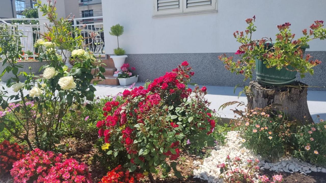 Luxa 5 Min Old Town, 10 Min Airport Apartment โตรกีร์ ภายนอก รูปภาพ