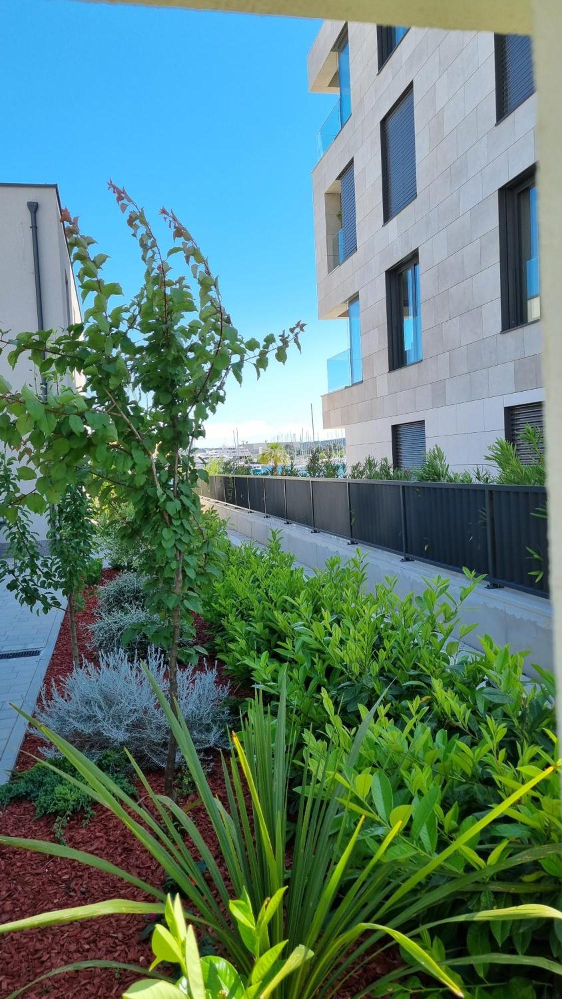 Luxa 5 Min Old Town, 10 Min Airport Apartment โตรกีร์ ภายนอก รูปภาพ